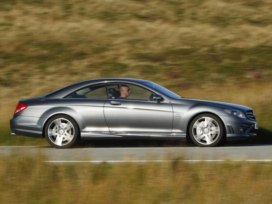  Mercedes-Benz CL65 AMG 2007 года  (UK) (фото 2 из 27)